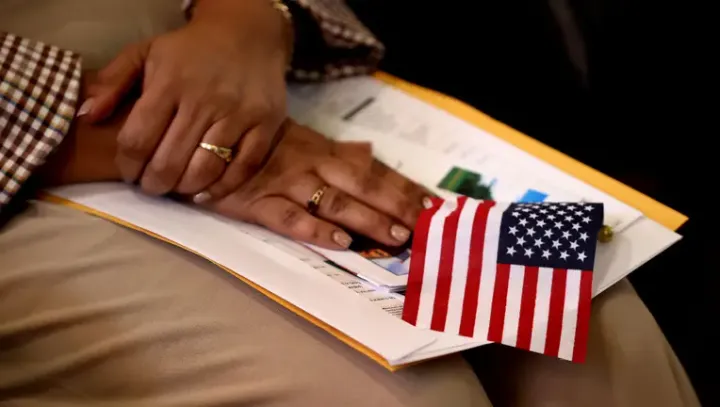 USCIS Reforça Política sobre Declarações Falsas de Cidadania Americana